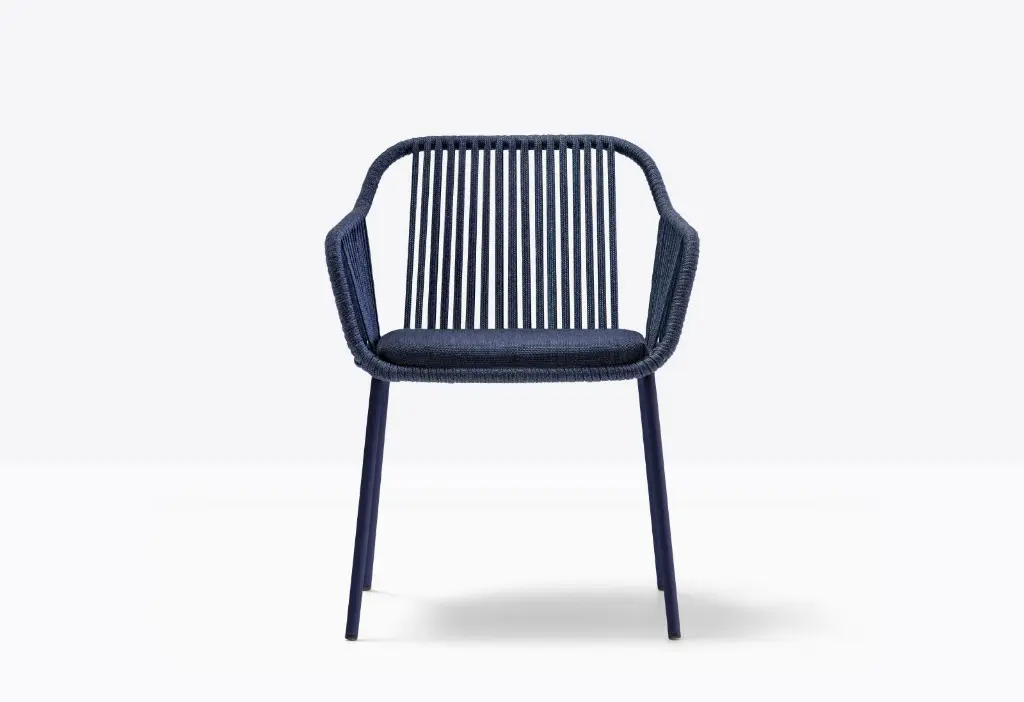 babila-twist-2795-still-016.webp