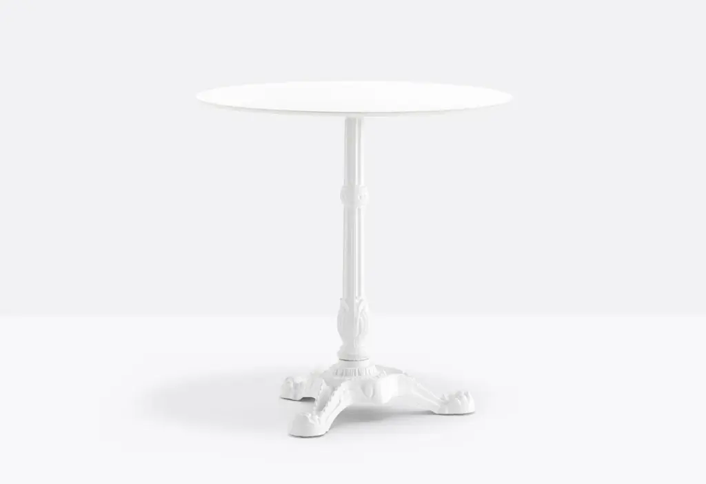 bistrot-4101-still-01.webp
