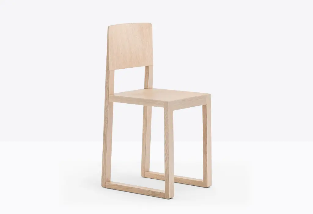 brera-380-still-02.webp