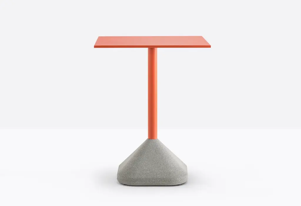 concrete-855-still-01.webp