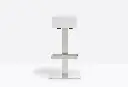 hx-4446-still-01.webp