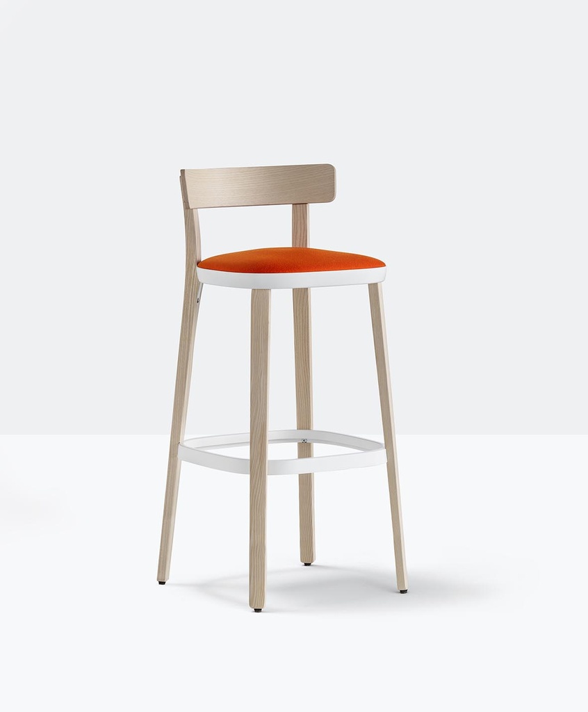 [PE 2947] Folk barkruk